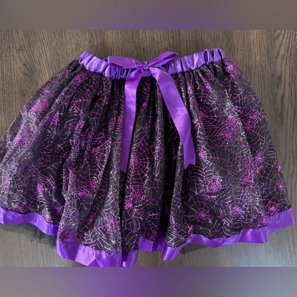 NEVER WORN Kids Purple and Black Spiderweb Halloween Skirt